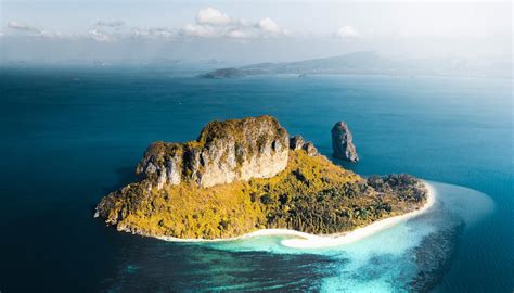are there any islands north of a factory